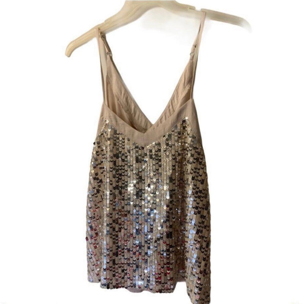 NWOT Karen Kane Sequin top